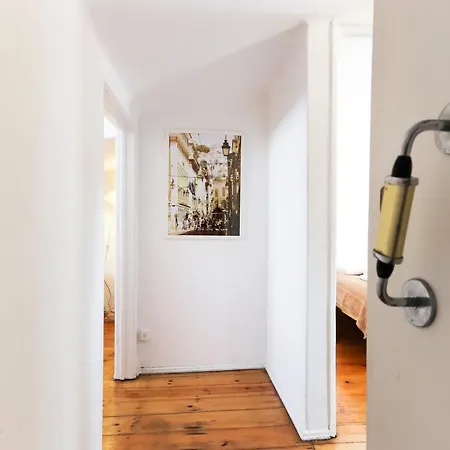 Combro Classic By Homing Apartment