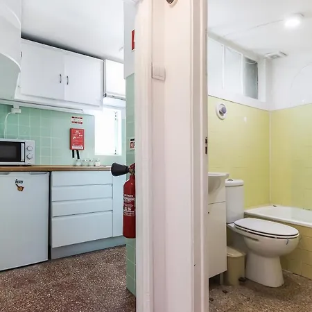 Combro Classic By Homing Appartement